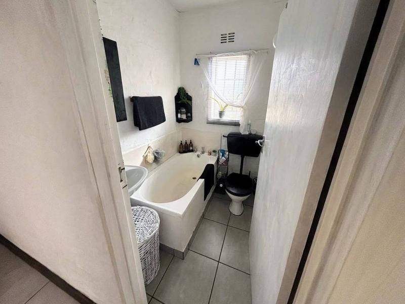 3 Bedroom Property for Sale in Kleinkrantz Western Cape